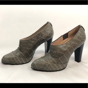 Tod’s Crocodile Booties